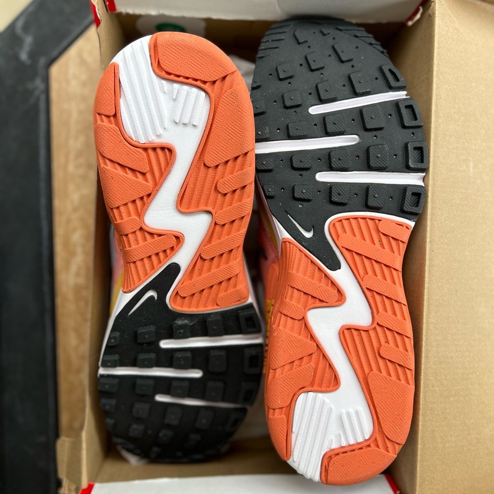 Nike Mens Air Max Excee 'Phantom Light Madder Root' sneakers - Picture 6 of 11